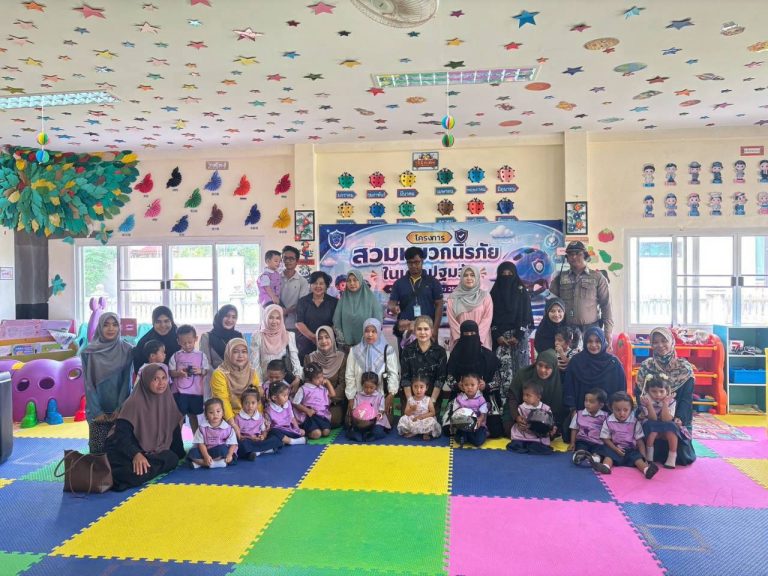 จนท.ตร.จร.สภ.บันนังสตา เป็นวิทยากรให้ความรู้ ตามโครงการ สวมหมวกนิรภัย ในเด็กปฐมวัย ณ.ศูนย์พัฒนาเด็กเทศบาลบันนังสตา